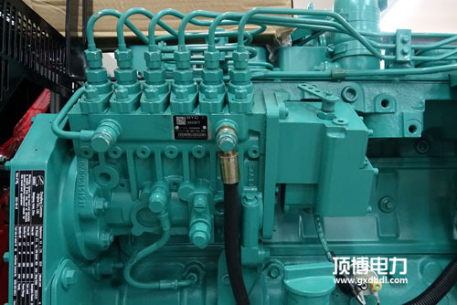 广西顶博发电机组制造“当、当”响，转速升高，响声也增大，怎么回事？