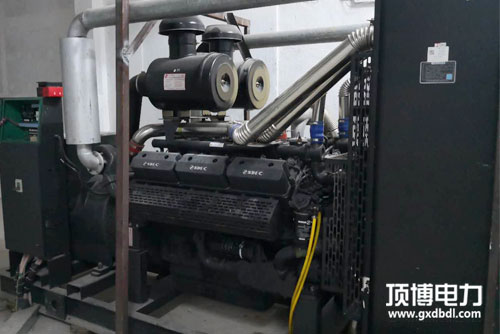广西顶博发电机组制造机房