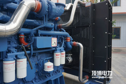 广西顶博发电机组制造空气滤清器